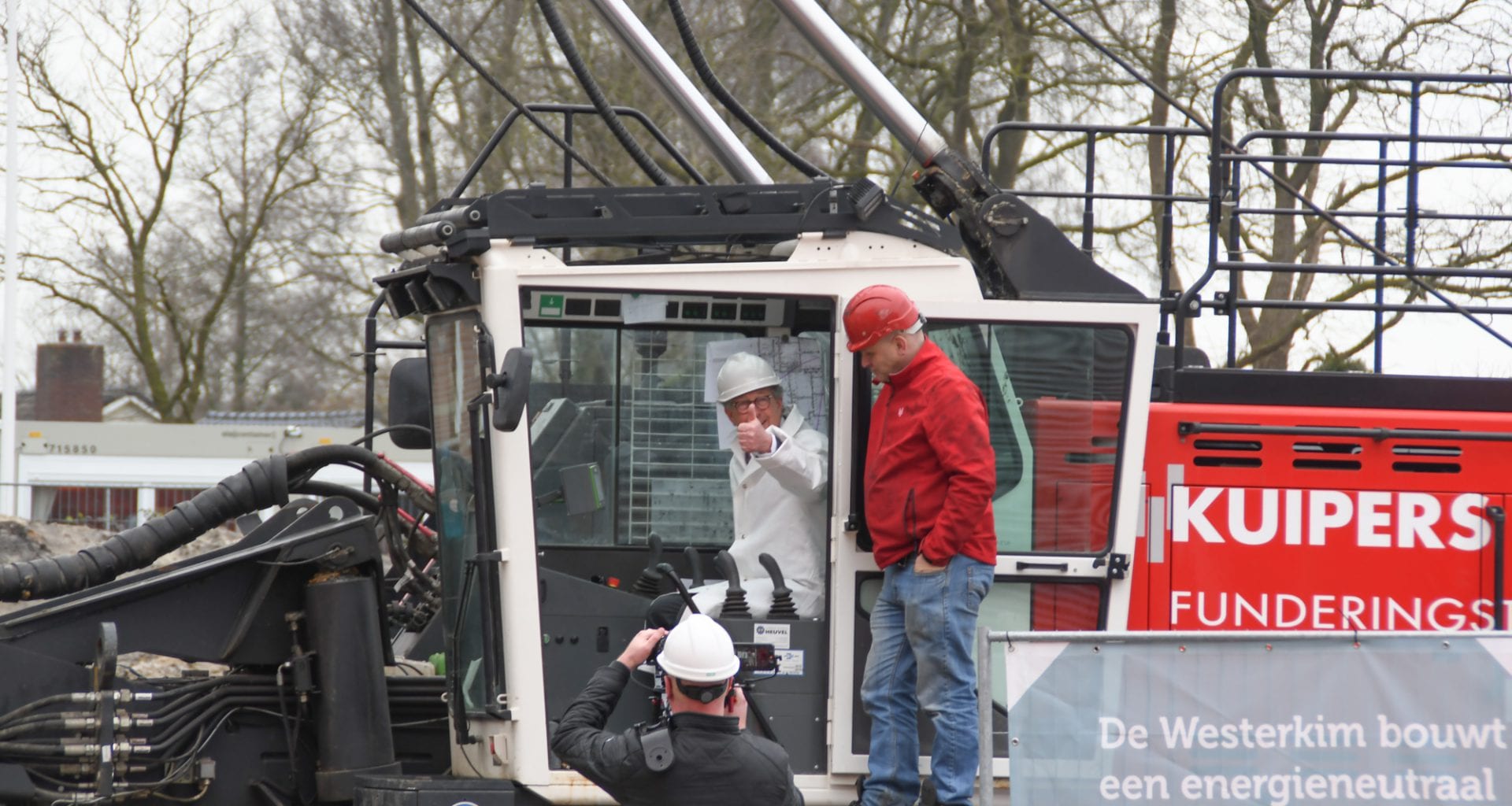 Eerste paal nieuwbouw